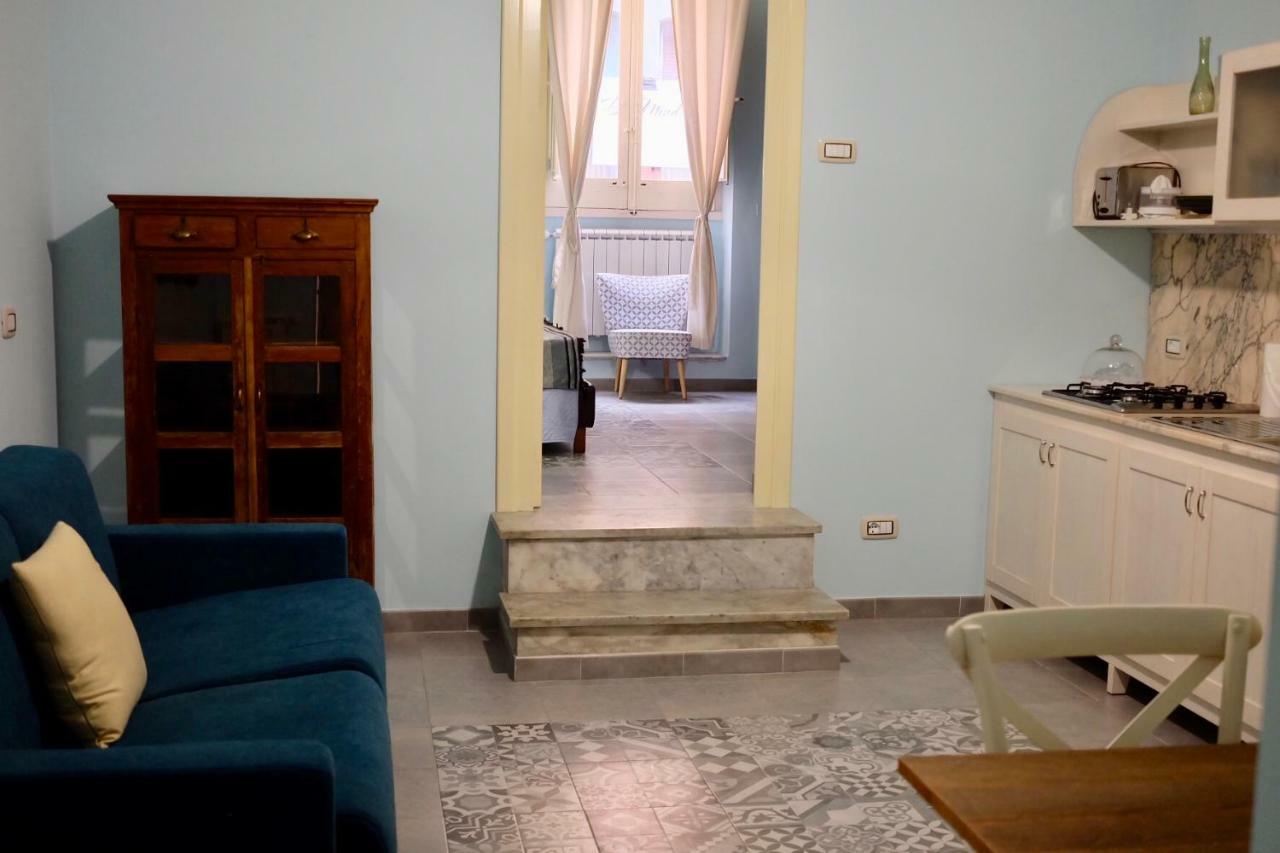 4 Balconi Liberty Apartments Lecce Exterior photo